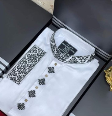 পাইকারীতে পাঞ্জাবী নিতে চাইলে মেসেজ করুন