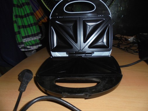 Urgent Sell Sandwich Maker