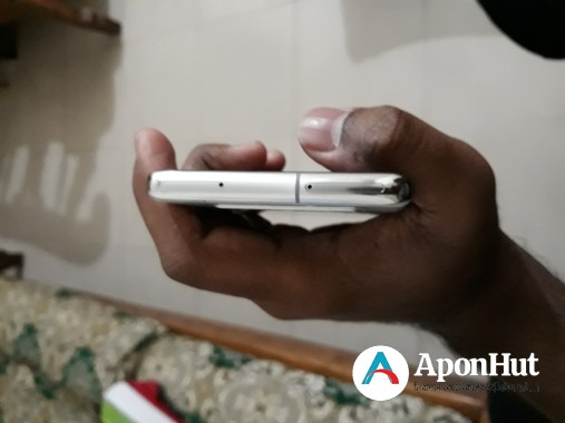 Samsung Galaxy S10 Used Phone Sale in BD