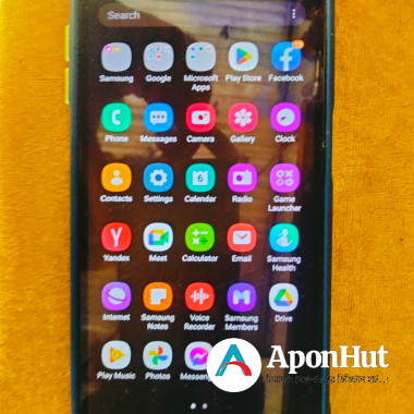 Samsung Galaxy J6 J6 +