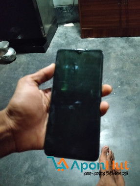 OPPO F15 ফোনটা নিলে ভালো হবে