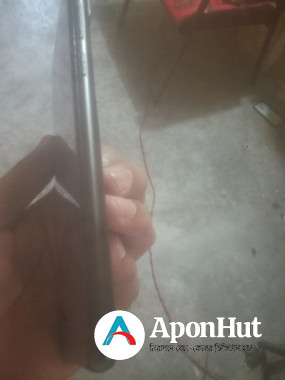 Samsung Galaxy A3 In hand