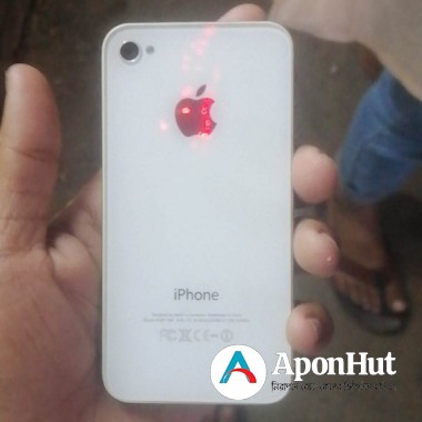 Apple iPhone 4S Phone a kono somosa nai just charg kato kom thaka