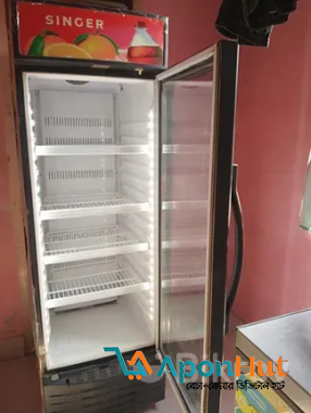 Singer ২৫০ লিটার ডাবল গ্লাস ডোর ডিপ ফ্রিজ বিক্রয় – ৬০% বিদ্যুৎ সাশ্রয়ী