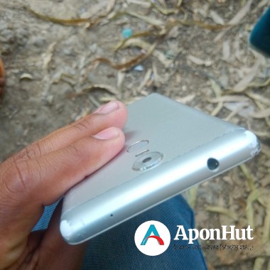 Lenovo K6 Note Hat thake porce alber