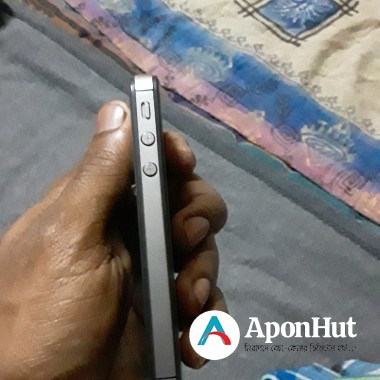Apple iPhone 4S Used Mobile Phone