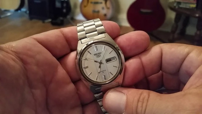 Seiko 5 Automatic Watch Vintage White Dial