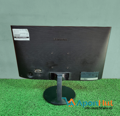 Samsung 19” LED Monitor – Wide Screen, Crystal Clear Display!