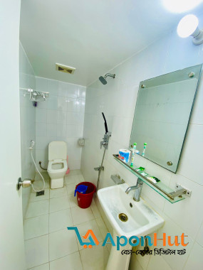 Furnished 2-Room Studio Apt Rent in Bashundhara R/A, Dhaka