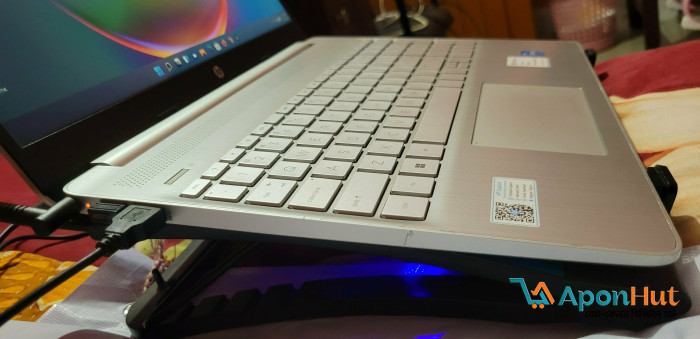 Hp 15s-fq2644tu i3 11gen 15.6" 8/500GB Laptop
