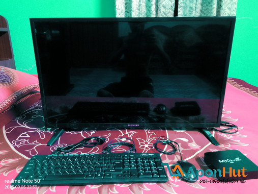 SAMSUNG SMART TV (Used)