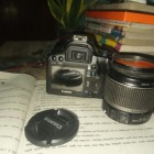 Canon 1000d with lens